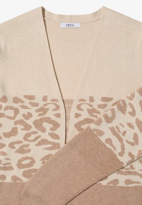 Offener Cardigan mit Jacquard-Muster creamy mocha melange Beige Strick-Cardigan mit V-Ausschnitt und hellbraunem Leopardenmuster auf Brust und Ärmeln.