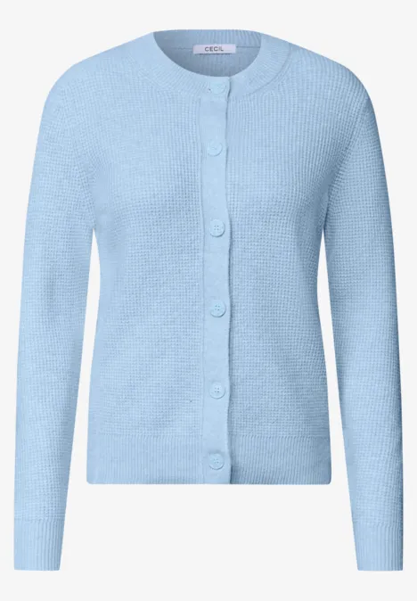 Helle hellblaue Damen-Strickjacke mit Knopfleiste, Rundhalsausschnitt und langen Ärmeln.