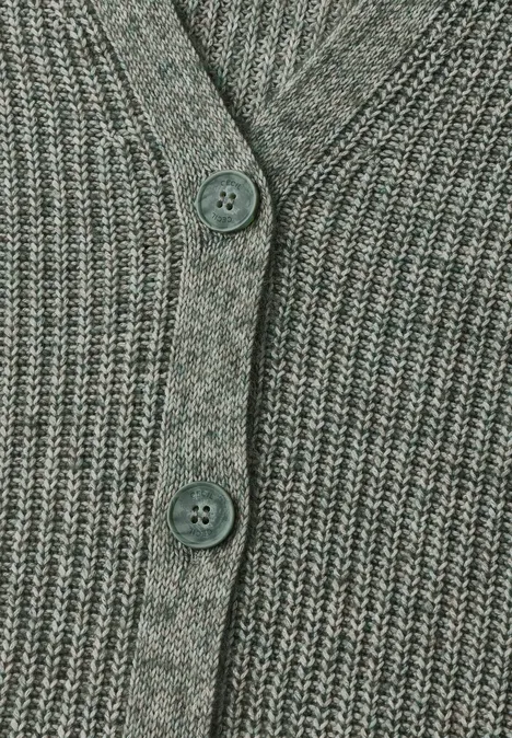 Dikke vest met V-hals en gemêleerd effect easy khaki melange Nahaufnahme eines graugrünen, gerippten Cardigans mit drei farblich abgestimmten Knöpfen.