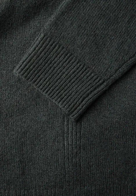 Kuscheliger V-Neck Pullover active khaki melange