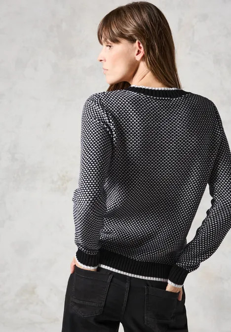 Gemusterter Strickpullover Black