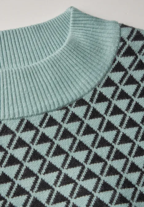 Gemusterter Pullover glaced salvia green
