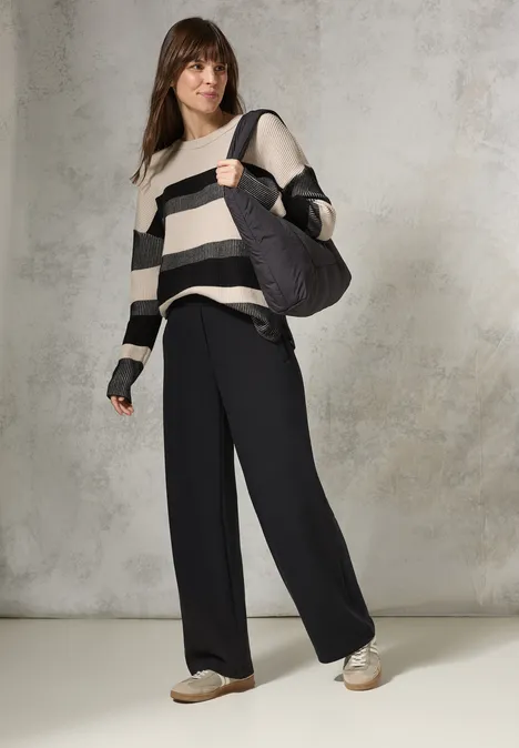 Gestreifter Pullover Black