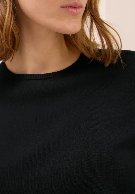 Basic Pullover Black