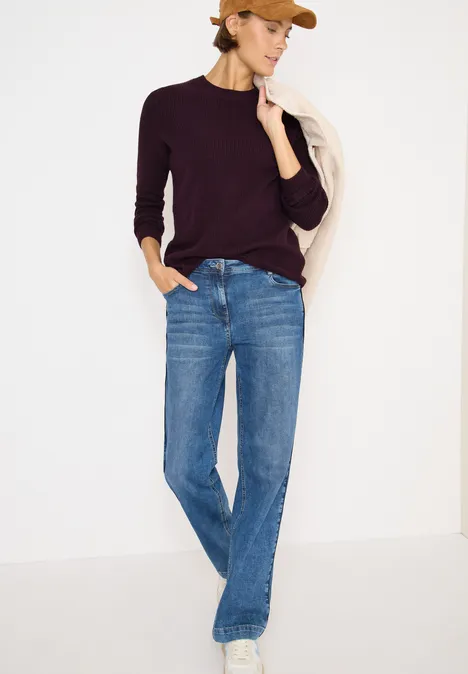 Pullover mit Strukturdetails eggplant red