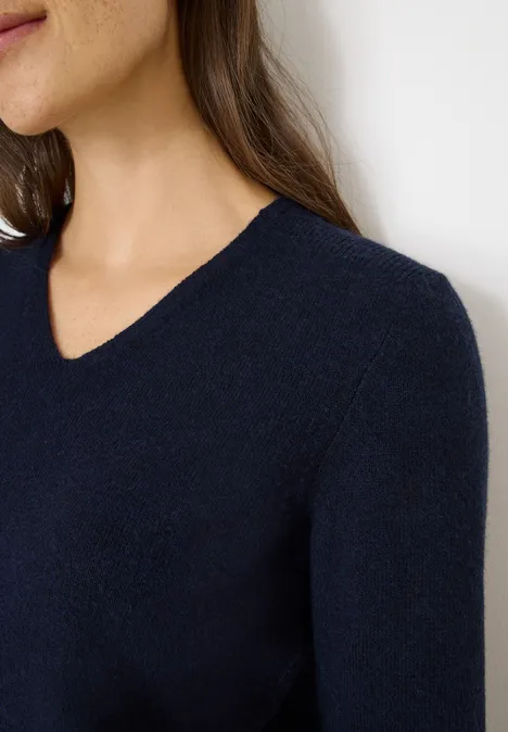 Kuscheliger V-Neck Pullover urban dark blue