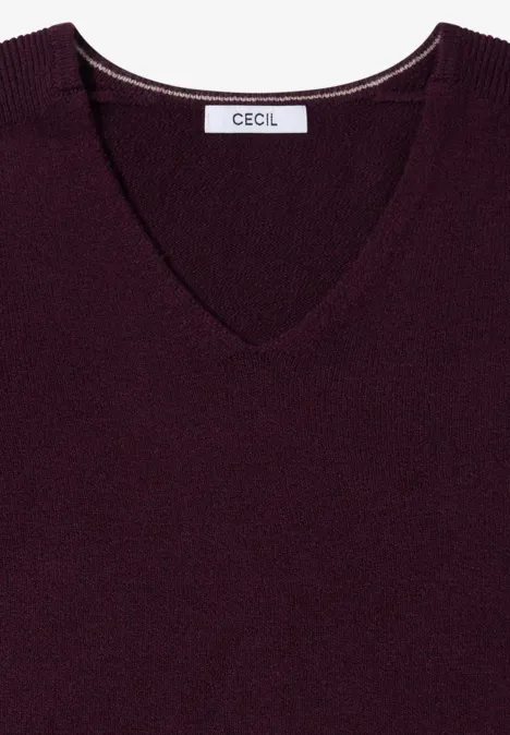 Gezellige trui met V-hals eggplant red