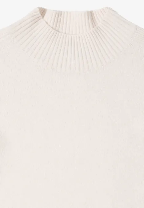 Cosy Turtleneck Pullover light greige Cosy Turtleneck Pullover light greige