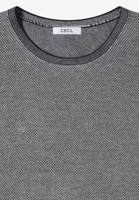 Two-Tone Pullover vanilla white