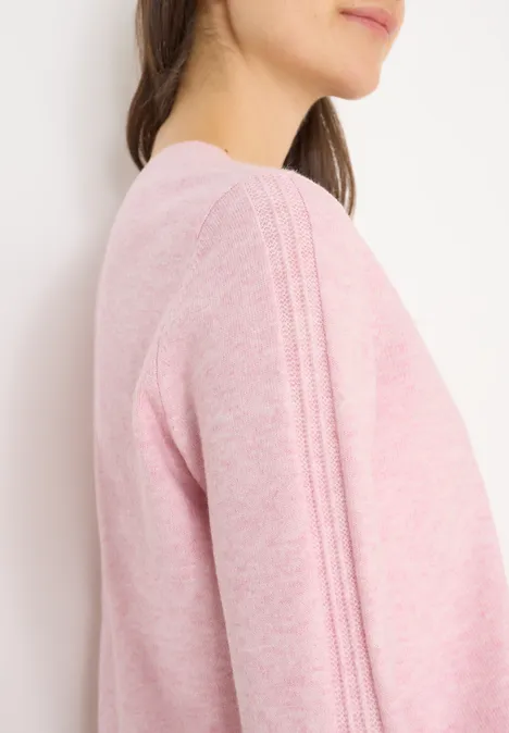 Pull douillet à col en V null