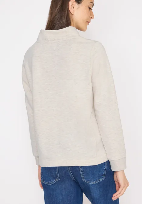 Pull avec broderie null