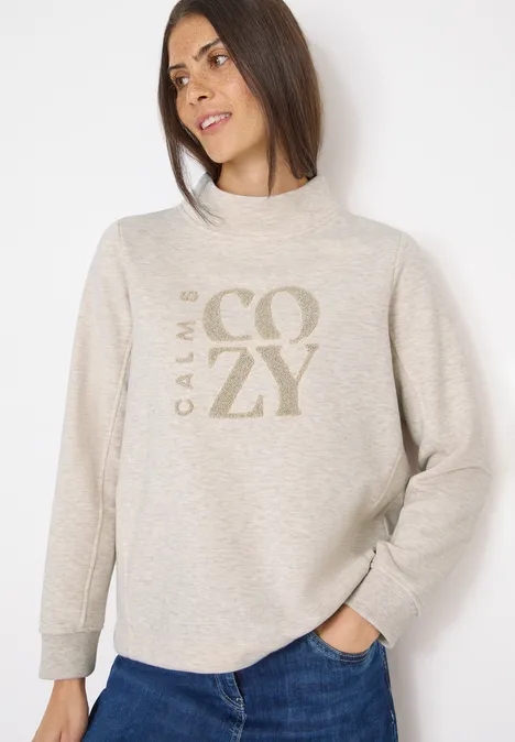 Pull avec broderie null