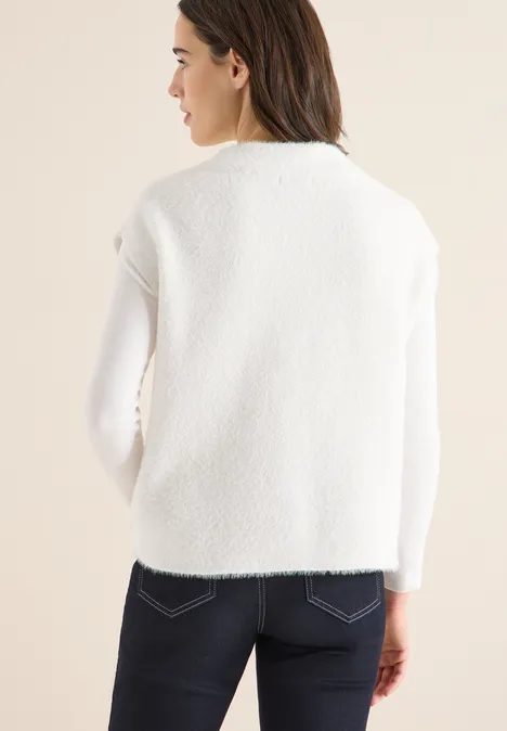 Tweekleurige trui van verengaren light greige Tweekleurige trui van verengaren light greige