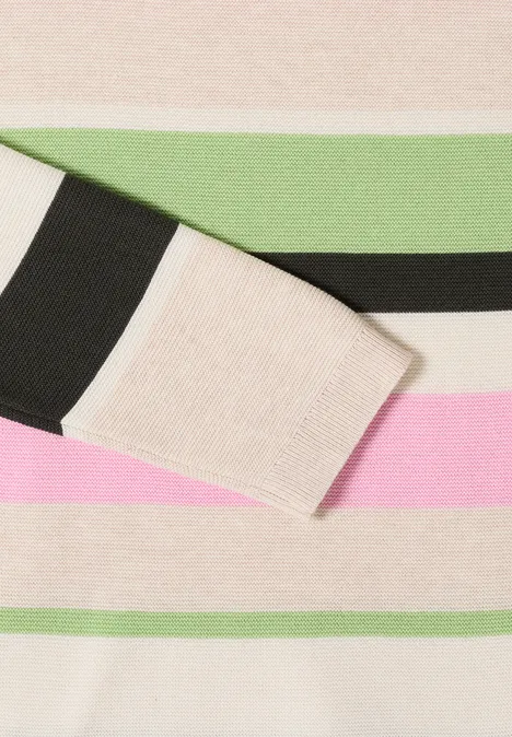 Gestreifter Pullover bamboo green