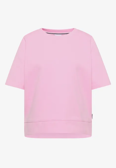 Rosa T-Shirt mit kurzem Arm und schlichtem Design.