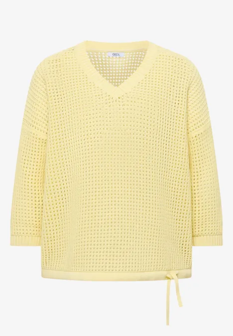 Leichtes, hellgelbes V-Pullover-Shirt mit lockerem Häkelmuster, 3/4-Ärmeln und seitlicher Kordel.