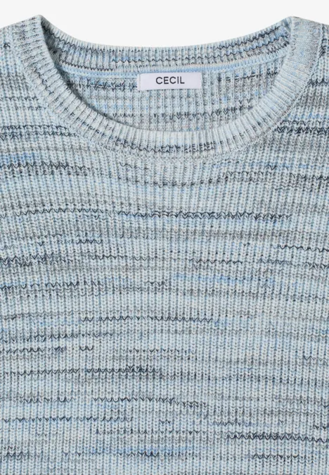 Pull en maille gris clair avec col rond et motif chiné discret