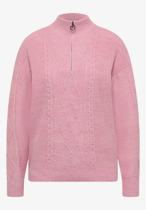 Pull en maille rose à col montant et motif torsadé