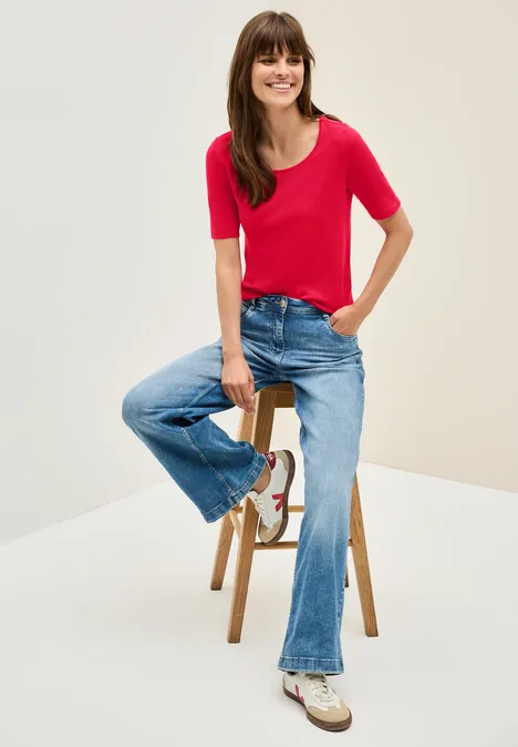 T-Shirt in Unifarbe glazed apple red