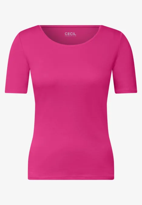 Różowy t-shirt z krótkim rękawem i okrągłym dekoltem.