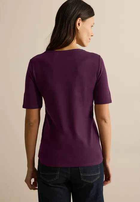V-Neck T-Shirt deep berry