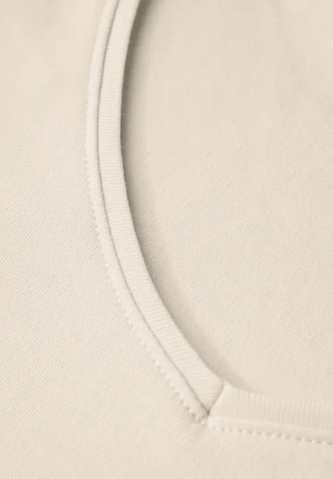 V-Neck T-Shirt light beige