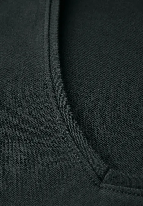 V-Neck T-Shirt ink green