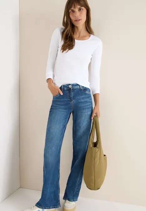 Basic Langarmshirt White