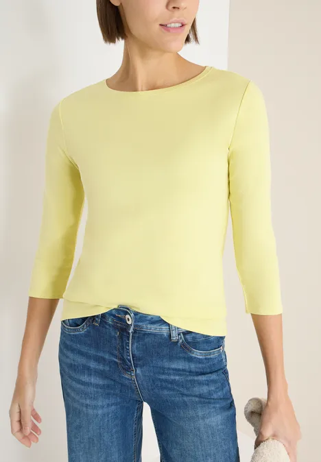 Basic shirt in effen kleur iced yellow Basic shirt in effen kleur iced yellow
