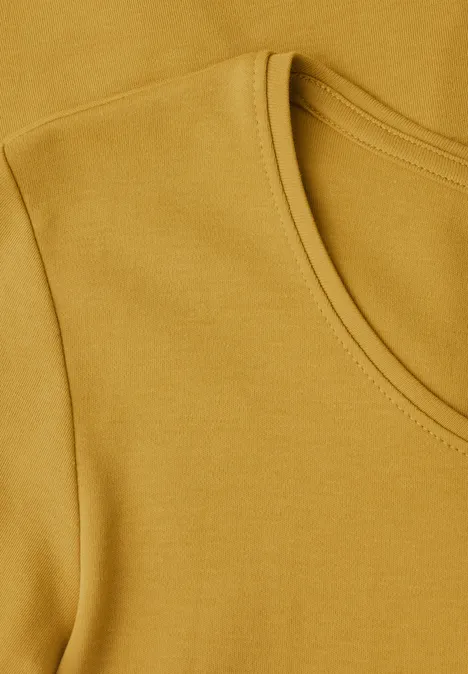 Basic longsleeve met ronde hals golden honey Ockergelbes T-Shirt mit Rundhalsausschnitt und kurzen Ärmeln