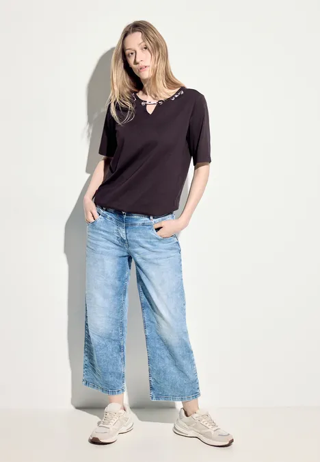 T-Shirt mit Print Detail aubergine red