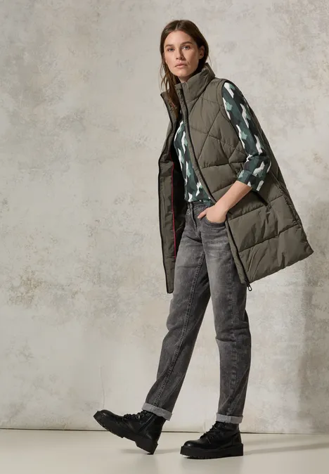 Shirt mit grafischem Print active khaki