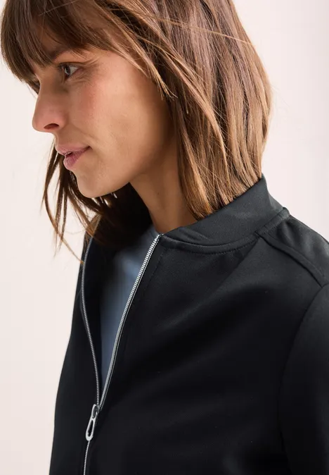 Jacke mit Kontrastdetails Black