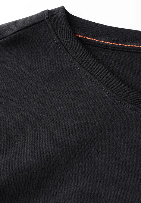 Basic V-Neck Shirt Black
