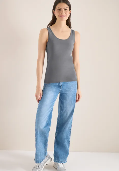 Top basique en couleur unie graphite light grey Top basique en couleur unie graphite light grey