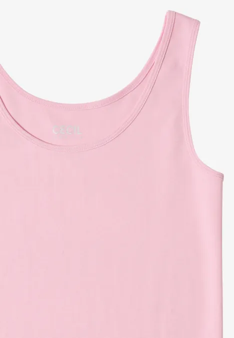 Un débardeur rose uni et simple