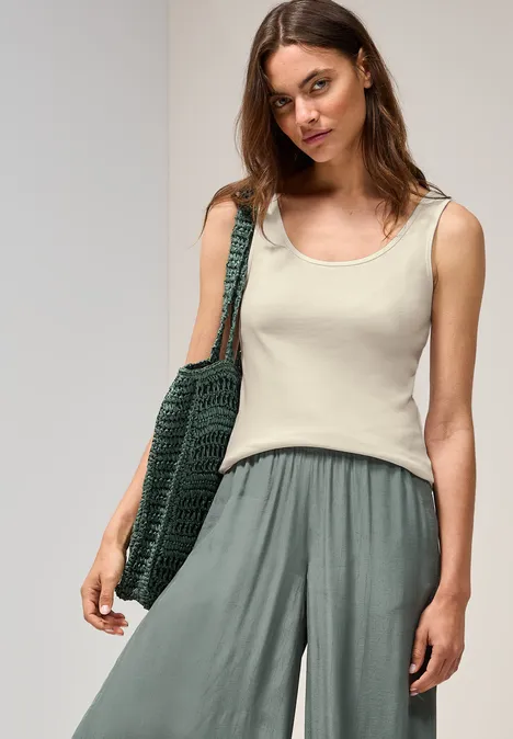 Top de base light beige