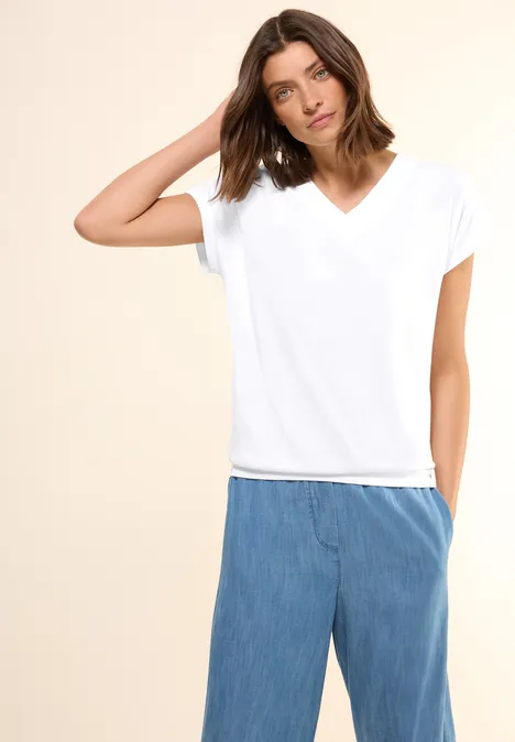 V-Neck T-Shirt White