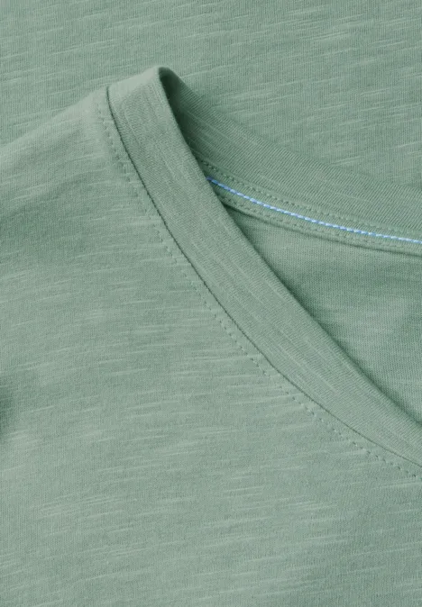 Basic V-Neck T-Shirt matcha green