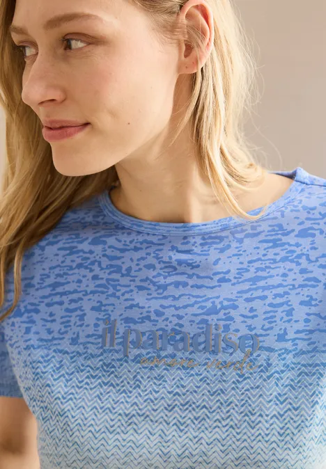 T-Shirt mit Farbverlauf pastel blue