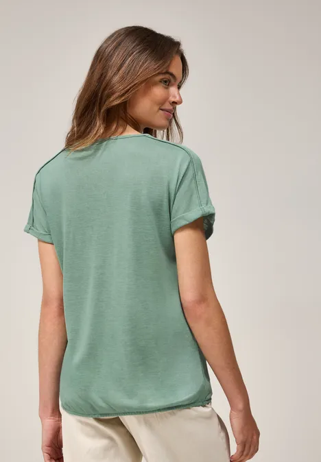 T-Shirt mit Deko-Nähten matcha green