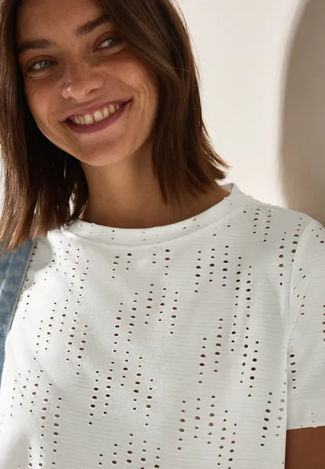 Strukturshirt mit Lochmuster vanilla white