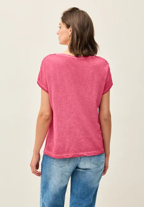 T-Shirt mit Knopfdetail glazed apple red