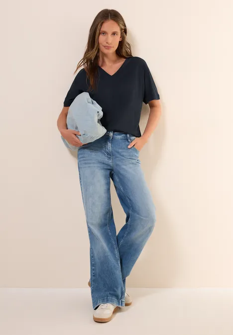 T-Shirt mit Zierdetail universal blue