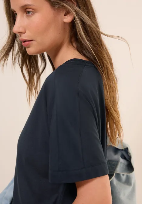 T-Shirt mit Zierdetail universal blue