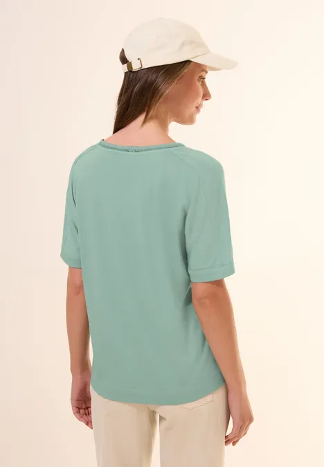 T-Shirt mit Zierdetail matcha green