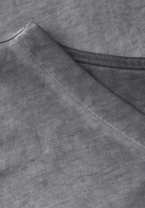 V-Neck Shirt im Washed-Look volcanic grey