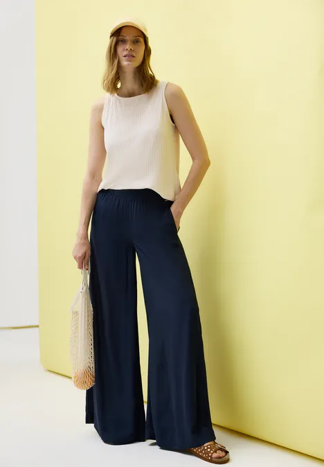 Top mit Rippstruktur light beige