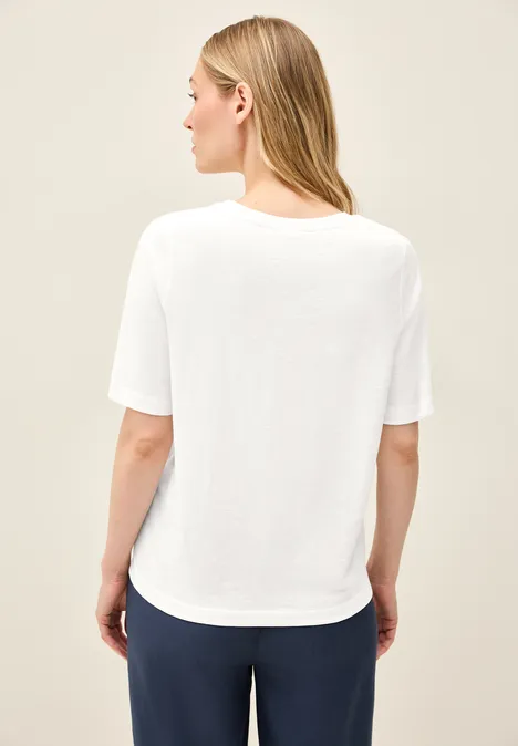 Basic V-Neck Shirt vanilla white
