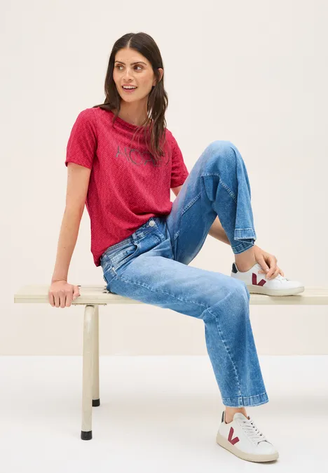 Ausbrenner-Shirt mit Wording glazed apple red